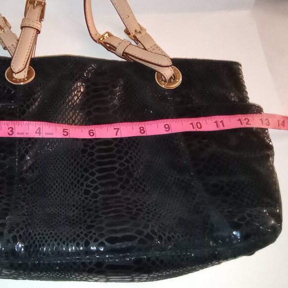 Michael Kors Black Patent Embossed Python Jet Set Tote - Picture 16 of 16